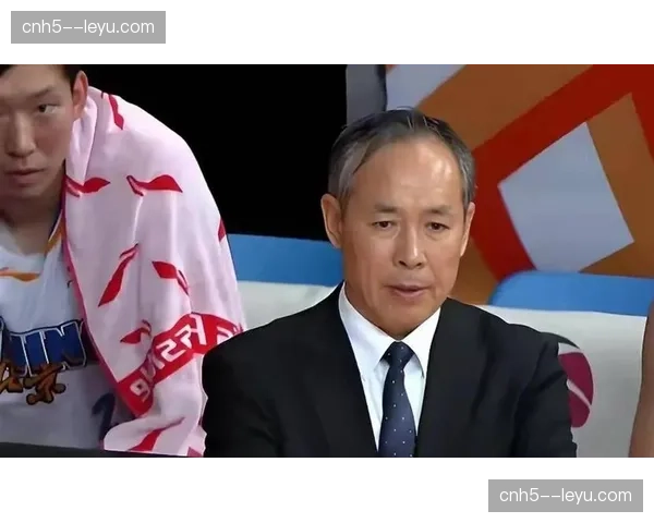 许利民双塔战术重塑北京攻防 周琦麦基组合场均篮板52.3个